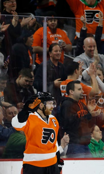 Giroux earns 500th career point, Flyers top Coyote